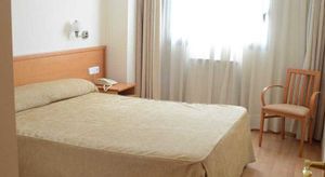 Aparthotel Suites Huesca