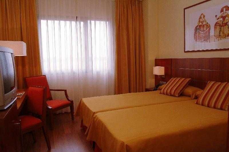 Hotel Spa La Princesa+Bilhete Zoo Aquarium de Madrid 1 dia