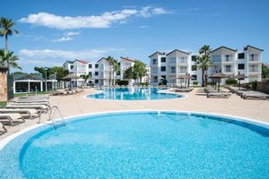 Resort Menorca Cala Blanes P&V