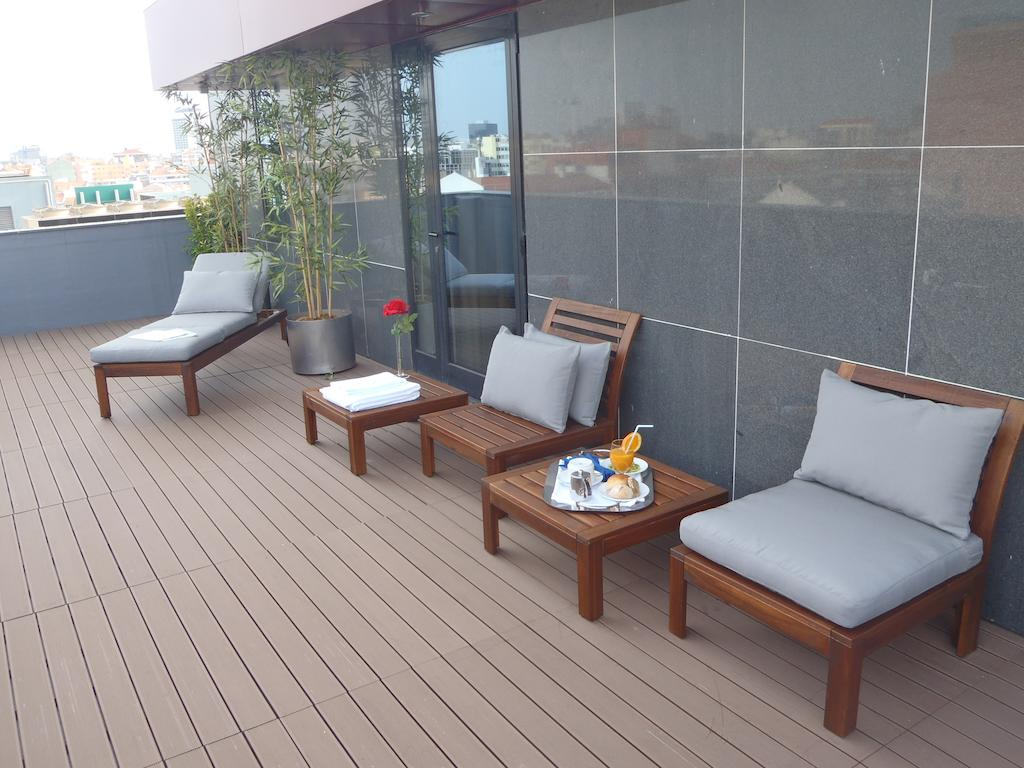 Hotel 3K Barcelona+Chalet e Jardim da Condessa D'Edla