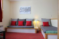 1 bedroom and 1 cabin apartment, ski in and ski out access Apartment 2 agence la cime