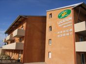 Appart'Hôtel Acadien+Billet Zoo de la Barben - 1 jour