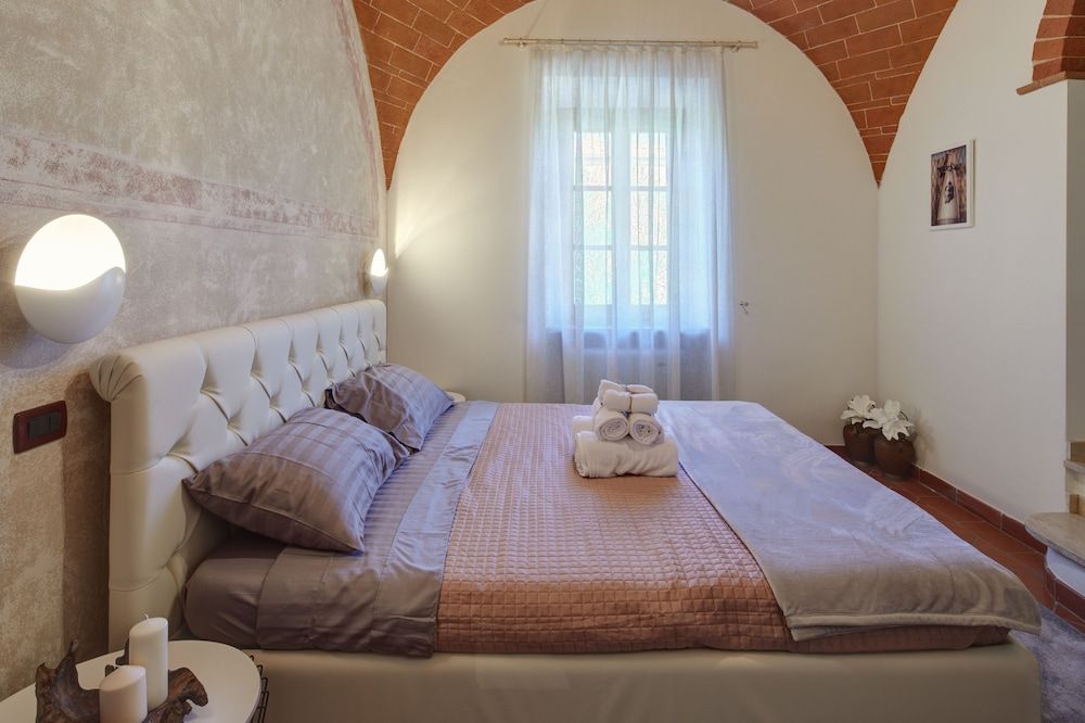 DormiVeglia B&B Con Traventia