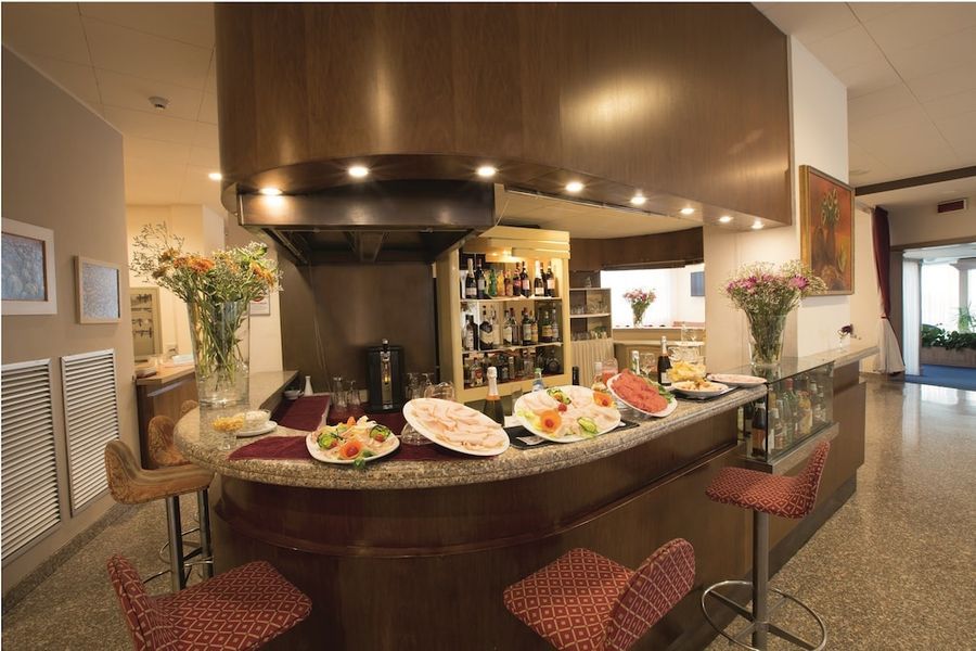 iH Hotels Milano St. John Sesto San Giovanni con Traventia