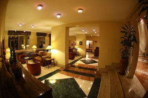 Portemilio Hotel And Resort