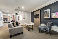 Mantra on Little Bourke