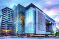 Global Luxury Suites at the National Mall