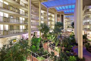 Embassy Suites by Hilton Parsippany