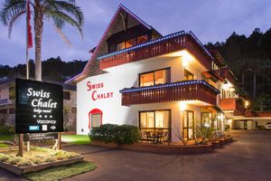 Swiss Chalet Lodge Motel