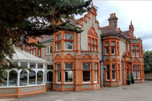 Sure Hotel by Best Western Reading