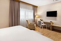 B&B Hotel Logroño Las Cañas+Urban Cellar en Bodega Arizcuren — en español