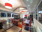 Comfort Hotel Champigny Sur Marne+Billet au Château de Vincennes