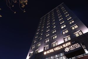 Hotel Vella Suite Suwon