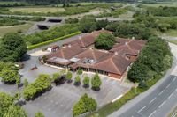 DoubleTree by Hilton Newbury North