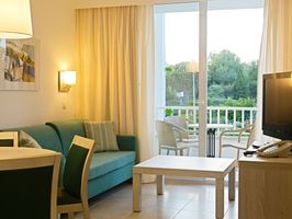 Protur Safari Park Aparthotel - All Inclusive