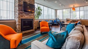 Best Western Hartford Hotel & Suites