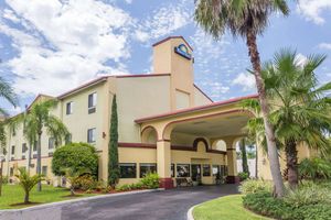 Days Inn by Wyndham Sarasota - Siesta Key