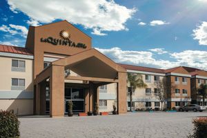 La Quinta Inn & Suites by Wyndham Dublin - Pleasanton