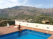 Apartamentos Serrella