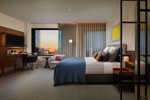 Next Hotel Melbourne, Curio Collection by Hilton