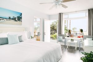 Bayside Hotel