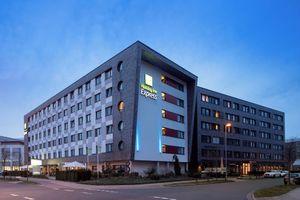 Holiday Inn Express Bremen Airport by IHG