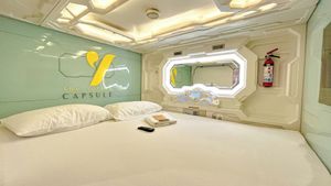 The Yellow Capsule Cancun Close to Airport