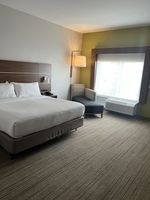 Holiday Inn Express And Suites Mobile - University Area by IHG