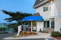 Motel 6 Monterey Marina
