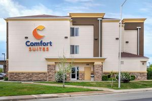 Comfort Suites Redding - Shasta Lake