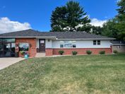 All Star Inn & Suites