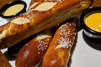 Ramada Plaza by Wyndham Chicago North Shore