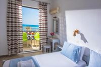 Smaragdine Beach Hotel