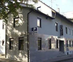 City Hotel