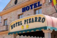 Hotel Pizarro+Entradas Real Madrid VS Athletic Bilbao - VIP Matchday