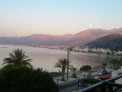 Diamond Beach Apts & Studios