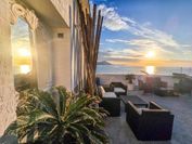 Naro Suites and Rooms