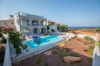 Protaras Art House Seviews