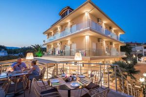 Hotel Potos