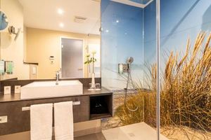 ambassador hotel & spa