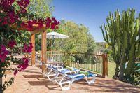 Villa Irene in Mexilhoeira Grande+Bilhetes Salto de Paraquedas Tandem 9000 pés | 3000m